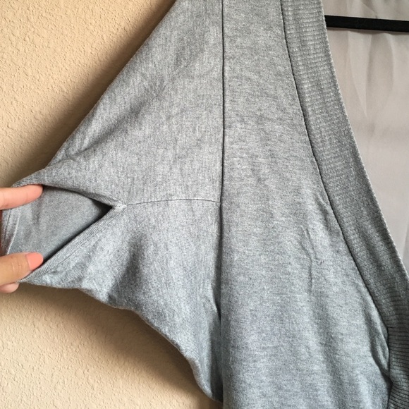 Guess Gray Slub Sweater - Picture 3 of 4